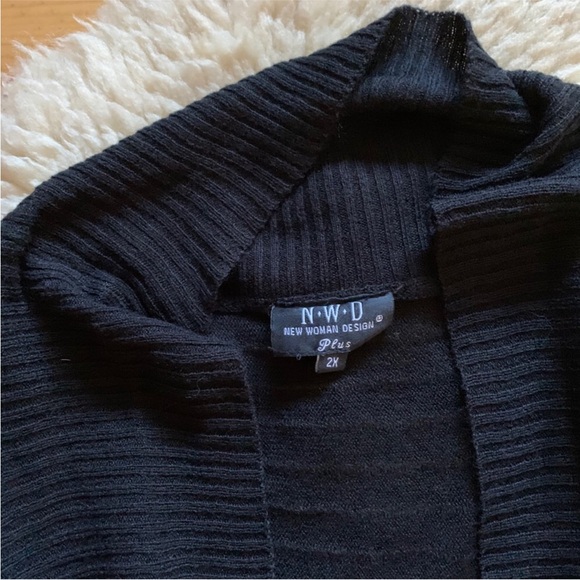 2/$40 New Woman Designs 2X, Black Cardigan - Picture 5 of 6